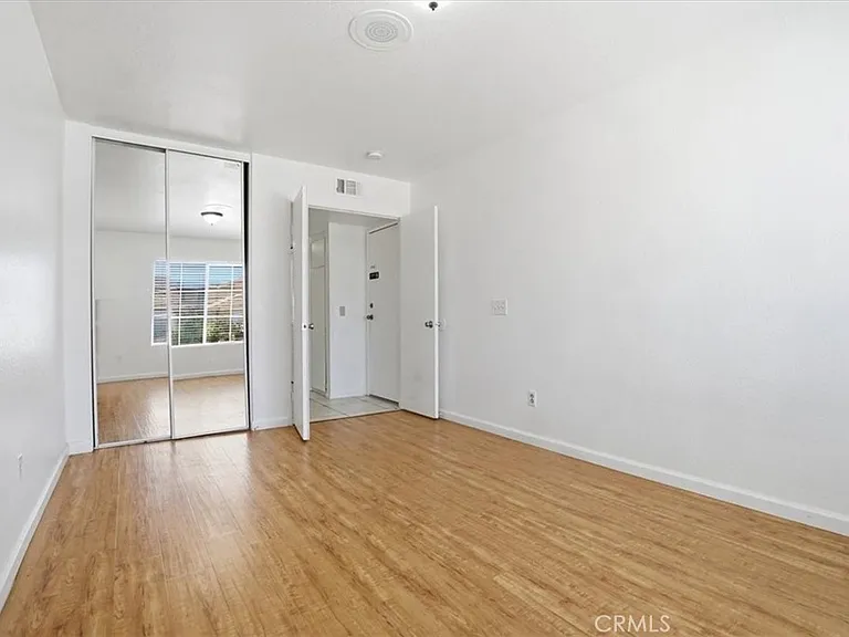 8541 Dove Creek Trl — Photo 26