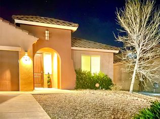 7011 Overview Rd NE, Rio Rancho, NM 87144