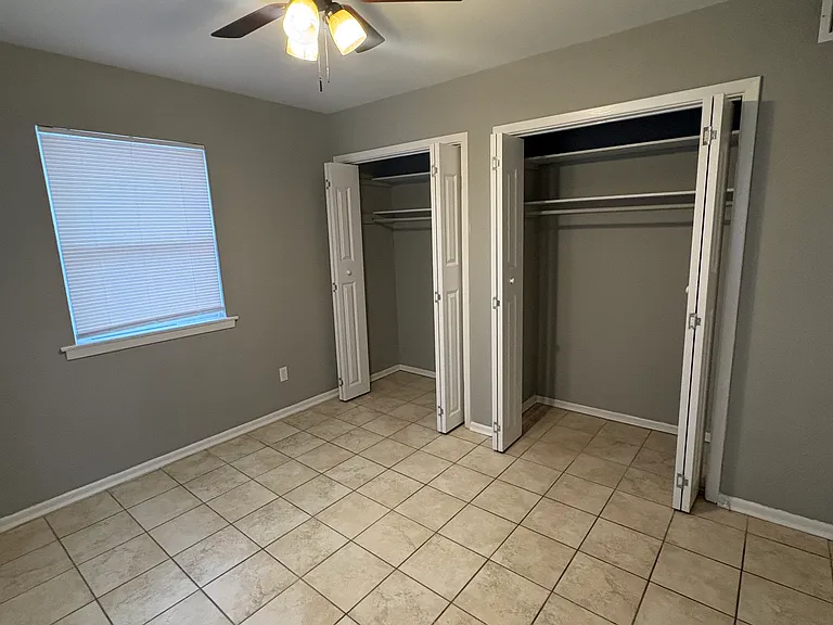 1212 Focis St — Photo 10