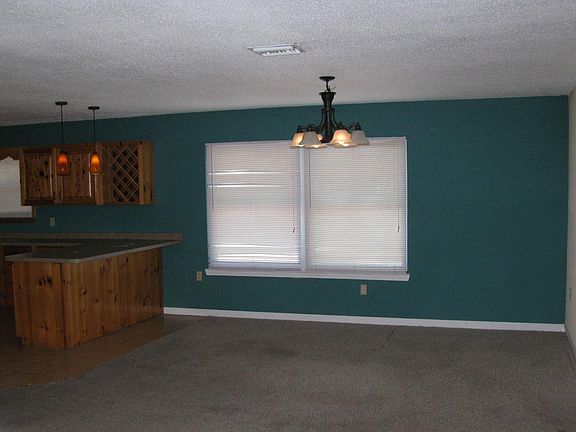 3rd image of 853 Tarpon Dr