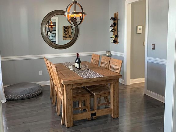 3rd image of 5096 Blackstone Edge Dr