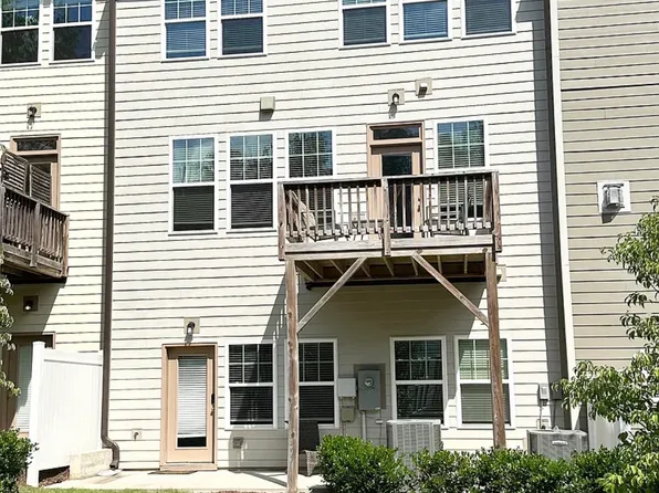 304 Fenella Dr #B, Raleigh, NC 27606