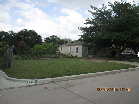 3rd image of 2812 NW Loraine St