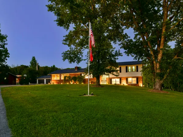 508 Bristol Road, Walnut Shade, MO 65771