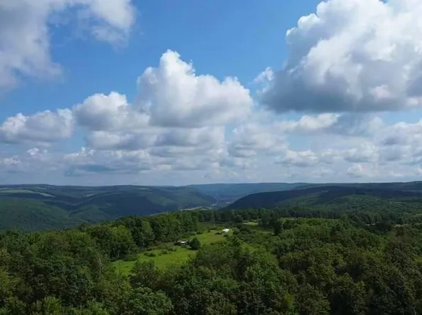 3655 Rose Rd, Corning, NY 14830