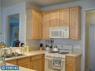 4 Festival Dr, Voorhees, NJ 08043