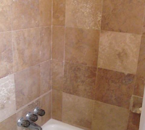 Travertine bath surround -Main