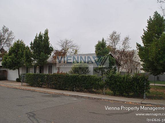 3rd image of 500 East St