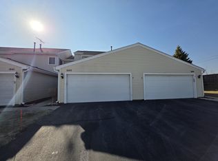 1645 Masters Ct, Naperville, IL 60563