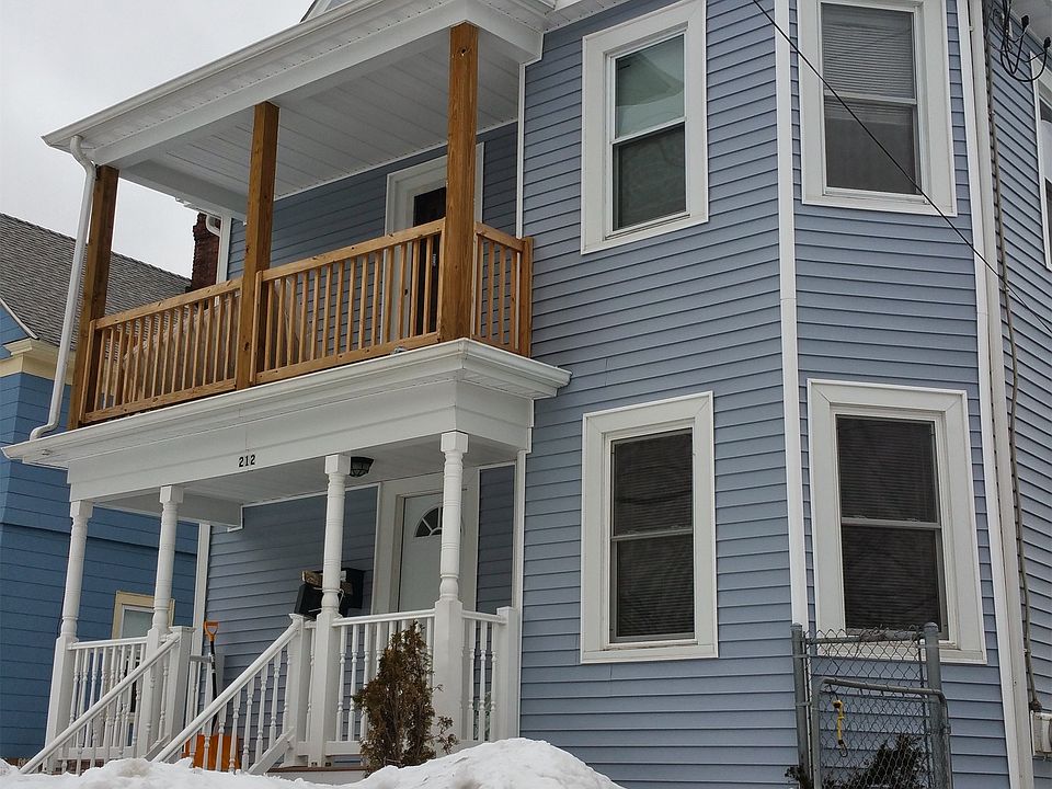 1st image of 212 Greenwood St #1