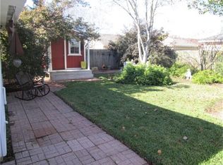 601 Briar Creek Dr, La Porte, TX 77571