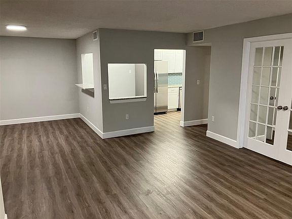 4th image of 3211 Lake Pine Way E APT H2