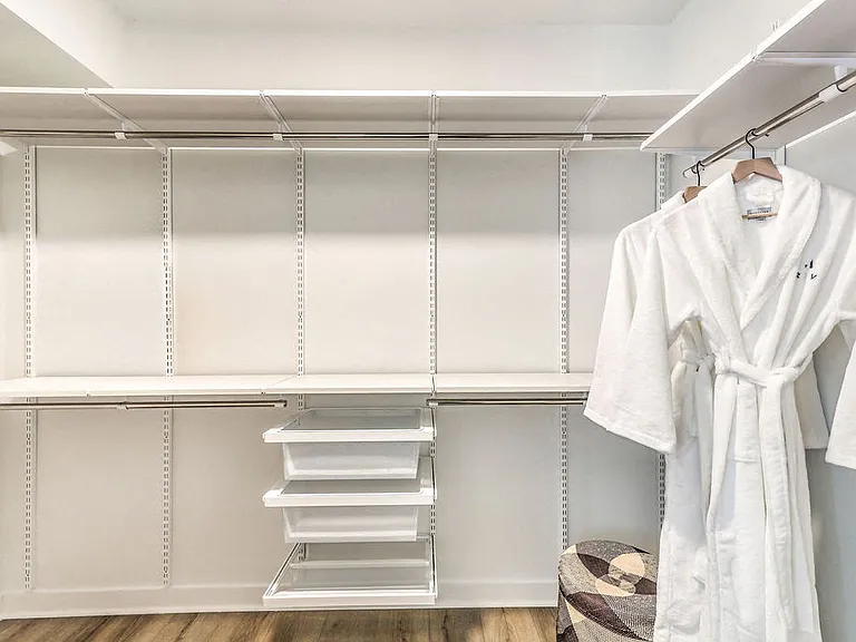 Ariva Luxury Residences — Photo 42