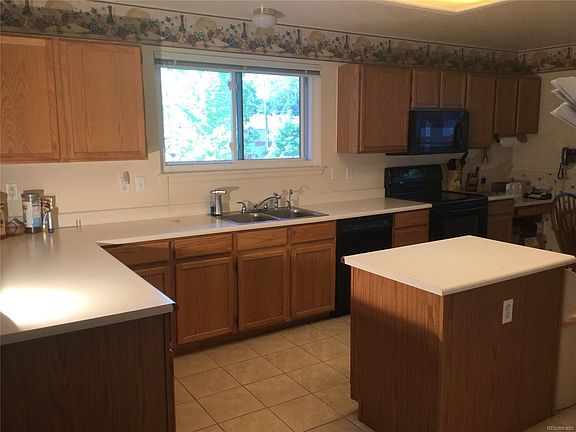 3rd image of 1628 E 96th Dr