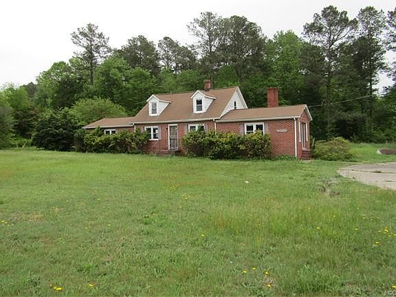 3rd image of 13501 The Glebe Ln