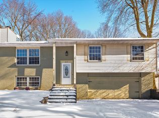 817 S Kankakee St, Wilmington, IL 60481