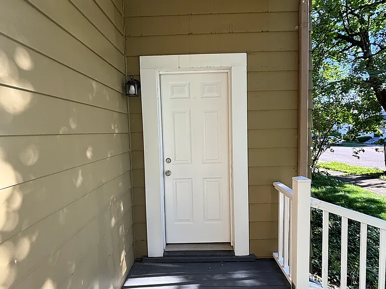 452 Ray Ave NW #1 — Photo 3
