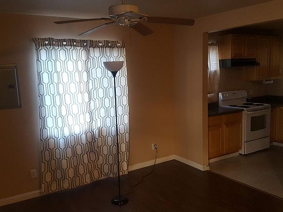 2nd image of 915 N Record Ave