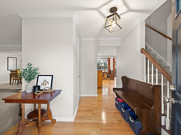 2nd image of 1716 Cedar Glen Ct