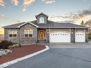 4012 Dry Creek Rd, Medford, OR 97504