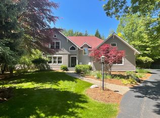 72 Wilderness Ridge Dr, Douglas, MI 49406