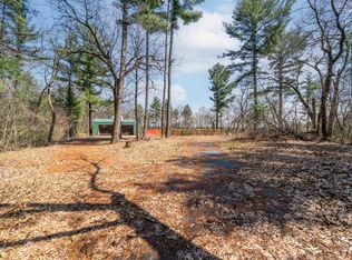 N2146 Robe Rd, New London, WI 54961