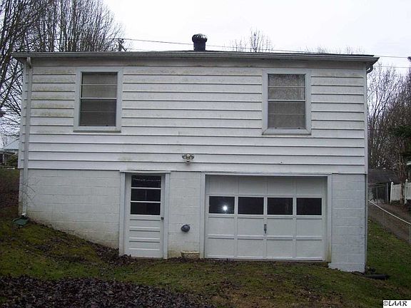 2nd image of 541 Montvue Ave