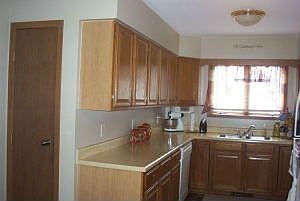 2nd image of 1608 E Kemp