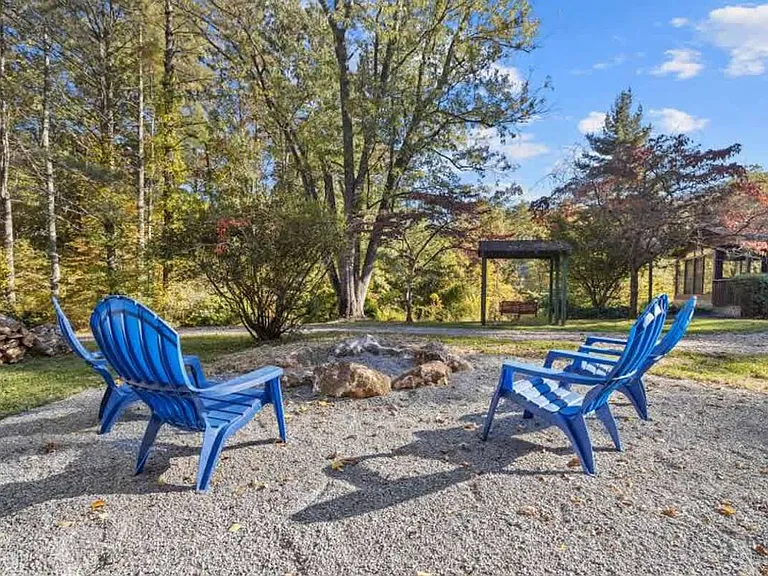 90 Hidden Brook Dr #ID1597205P — Photo 14