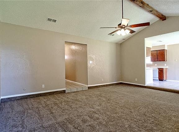 3rd image of 3716 Wisteria Ln