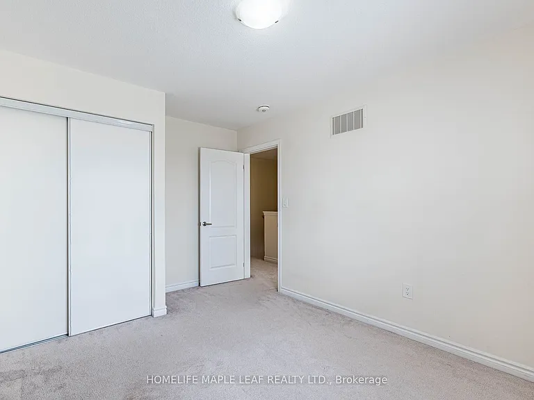 67 Benhurst Cres — Photo 43