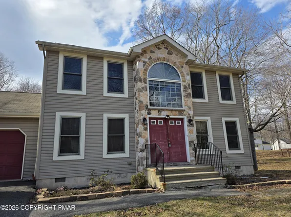 1528 Belgravia Dr, Tobyhanna, PA 18466