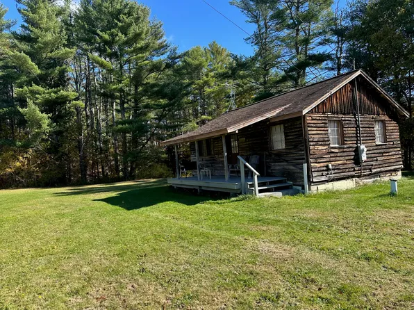 275 Main Street N, Searsmont, ME 04973