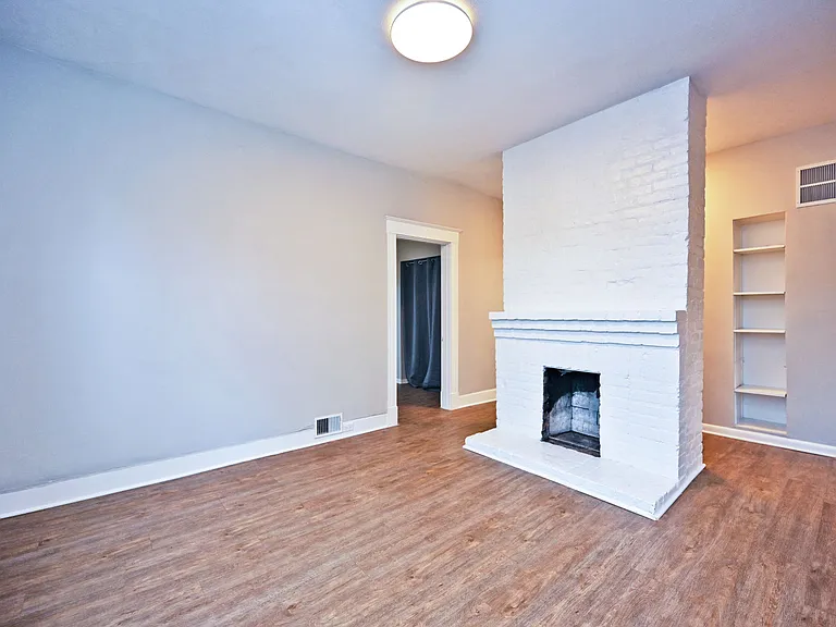 2709 Griffiths Ave — Photo 37