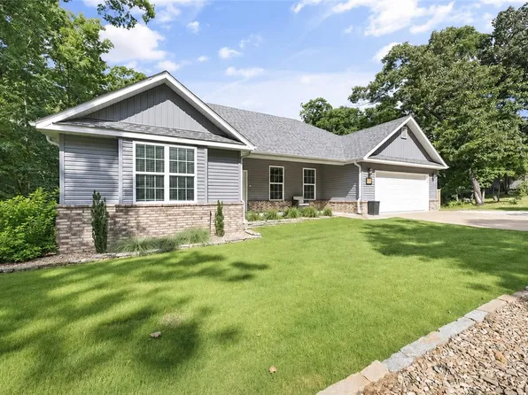 11 Melbourn Dr, Bella Vista, AR 72714