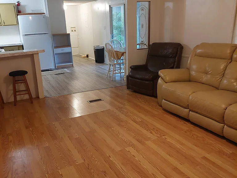 NW Haile Dean Rd — Photo 5