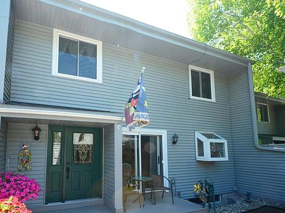 3rd image of 2708 Mackubin St