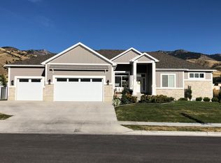 296 S 890 E, Smithfield, UT 84335