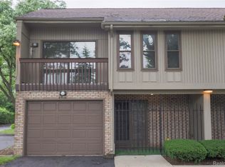 29116 Evergreen Rd, Southfield, MI 48076