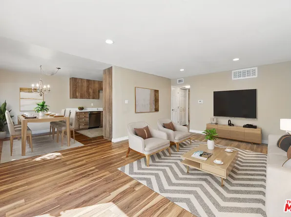 18611 Collins St APT E5, Tarzana, CA 91356