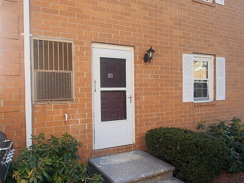 1st image of 816 Elmwood Drive