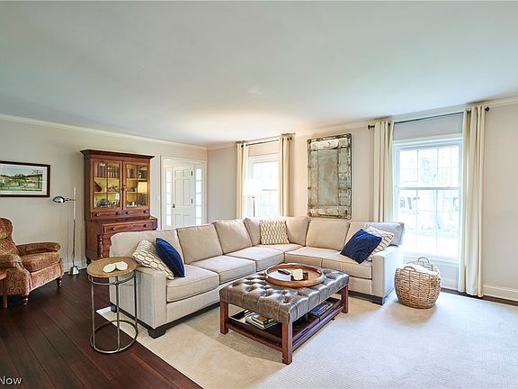 5th image of 475 Somerset Rd