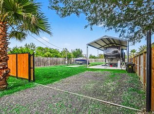 845 6th St, San Leon, TX 77539