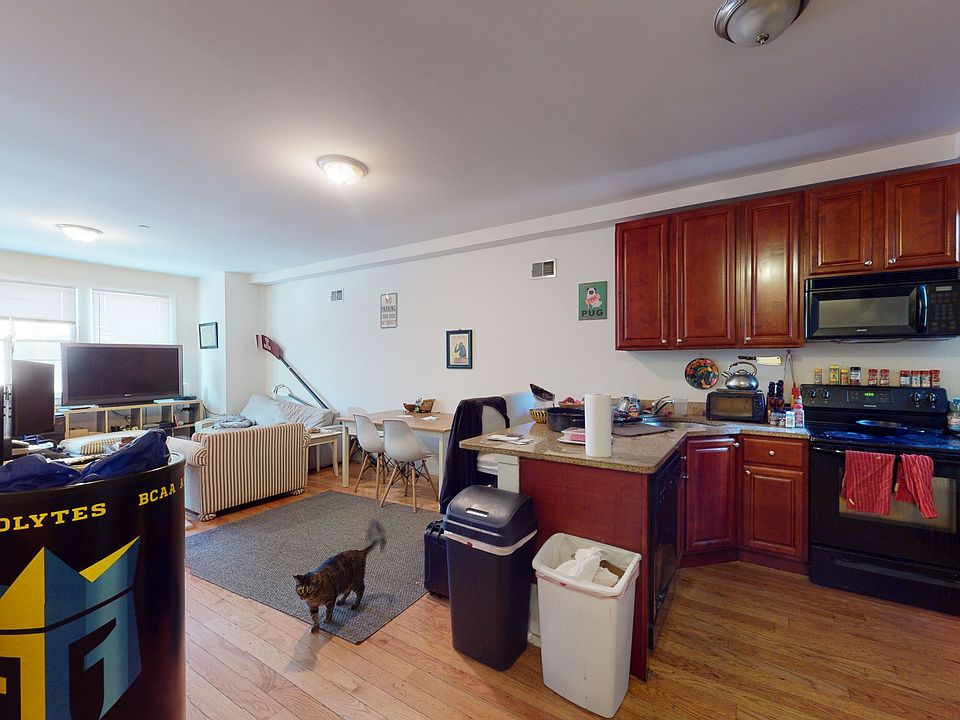 1st image of 1915 N 18th St #2