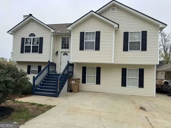 3495 Southchase Dr, Gainesville, GA 30507