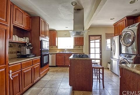 4th image of 4242 W 58th Pl #10
