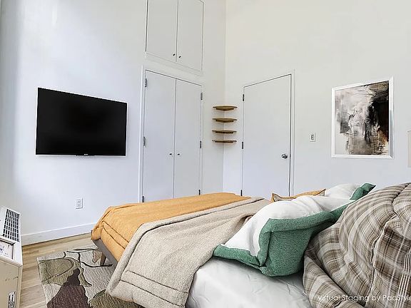 4th image of 342 Eldert St APT 203