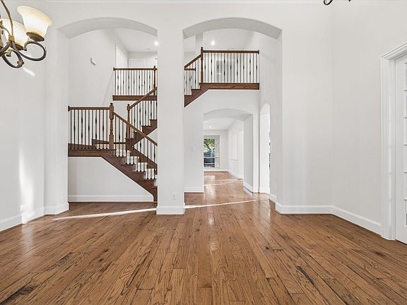4th image of 26051 Galena Stone Ln