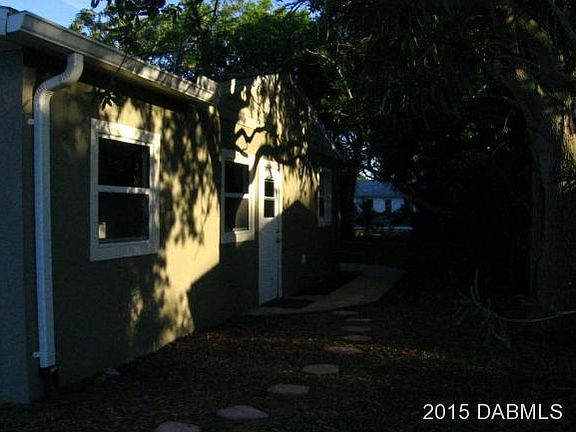 4th image of 252 Woodland Ave
