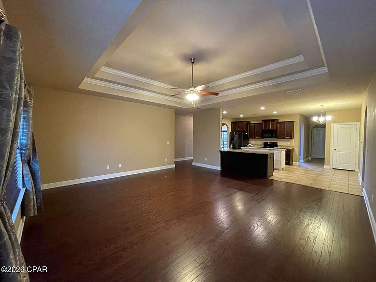 5010 Maggie Ln — Photo 3